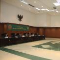 PUTUSAN NON-PALU SELAMA 7 BULAN BAGI HAKIM EF